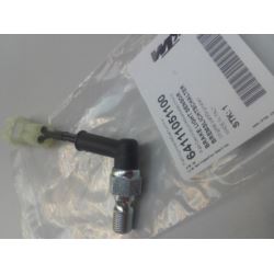WŁĄCZNIK ŚWIATŁA STOPU HYDRAULICZNY KTM