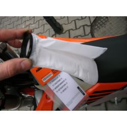 FILTR PALIWA WLEW ZBIORNIKA BAGNET KTM OEM