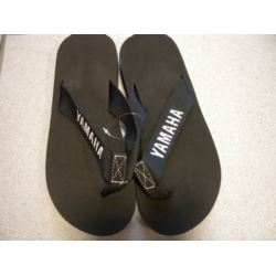 KLAPKI YAMAHA CZARNE 37/38