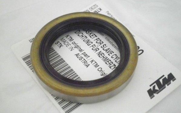 USZCZELNIACZ 32X45X7 BSLNBR