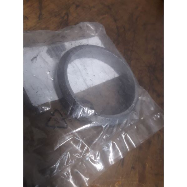 USZCZELKA TŁUMIKA KTM